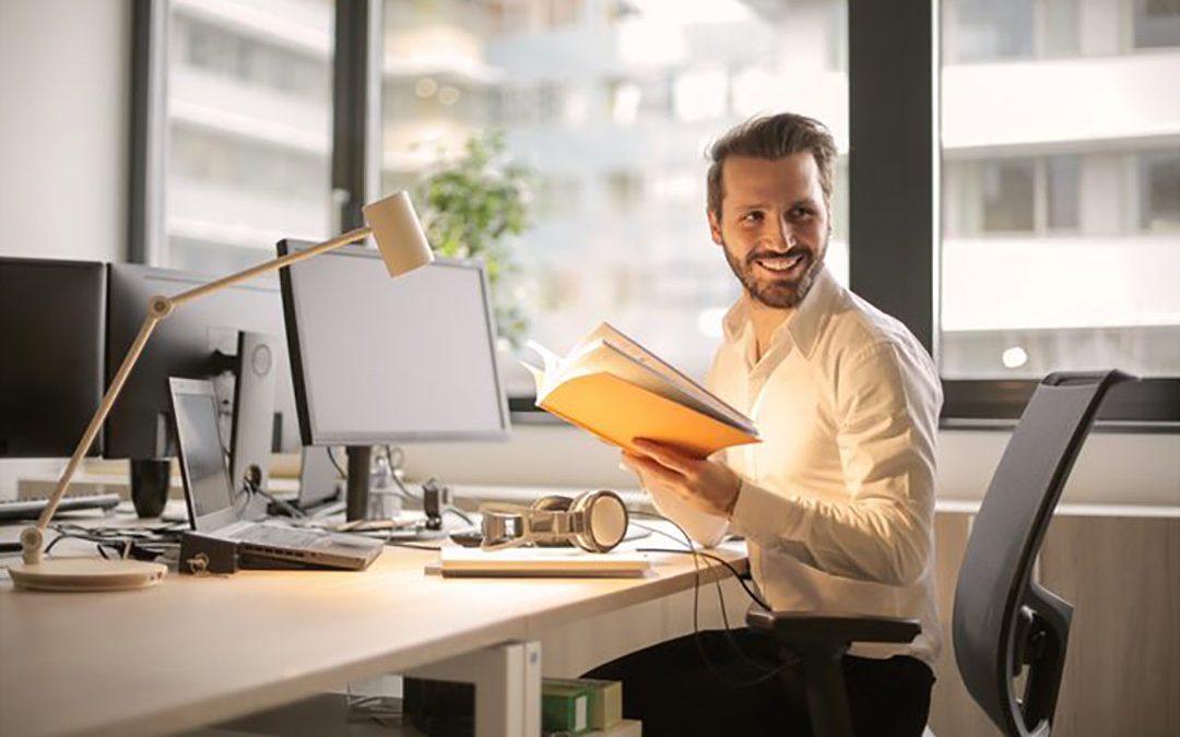 10 estrategias que te facilitarán la formación virtual para adultos